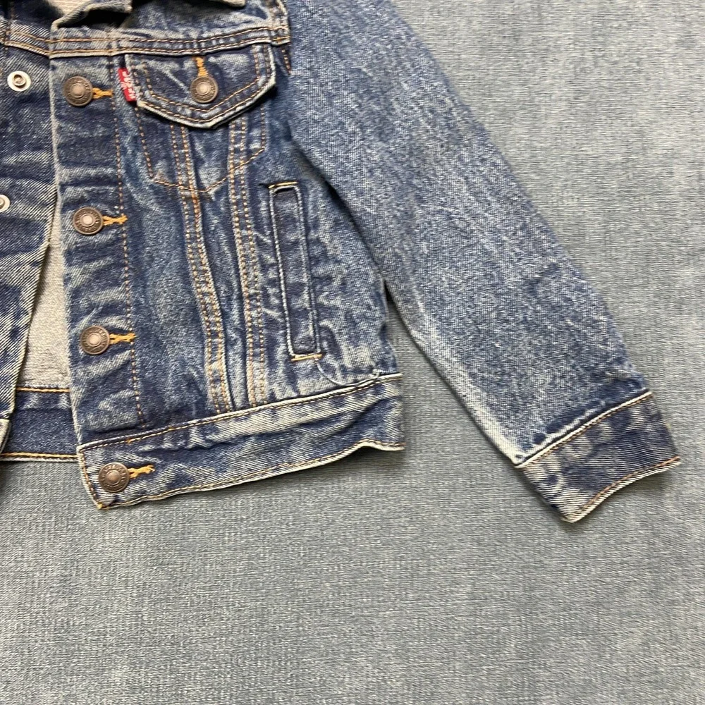 Levi's Trucker Jacket Girls 4XS Blue Denim Chest Pockets Button Front Collared